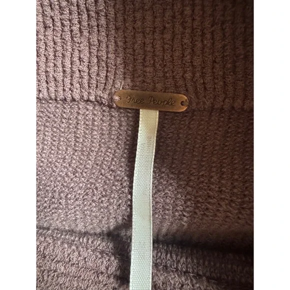 Free People Cowl Neck Tunic Sweater Medium Purple Oversized Knit Minimalist Boho - Picture 3 of 4